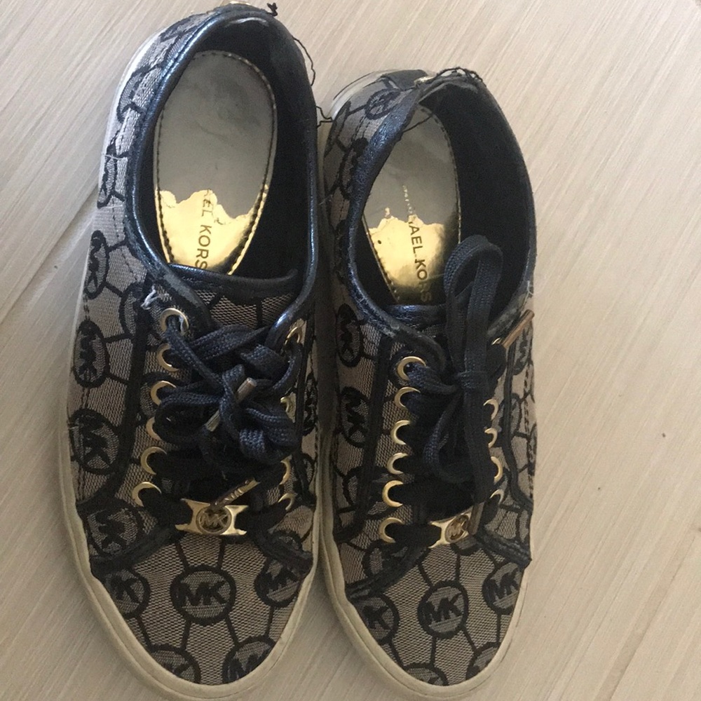 Michael Kor sneakers